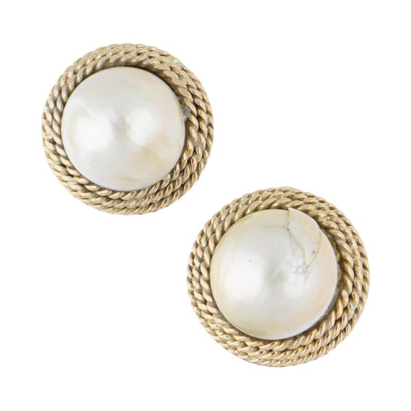 Aretes estilizados con perlas en oro amarillo 10 kilates. Online