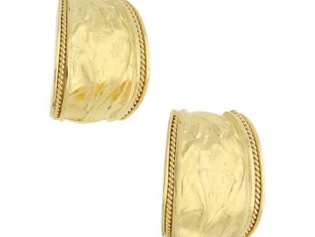 Aretes estilizados en oro amarillo 18 kilates. Fashion