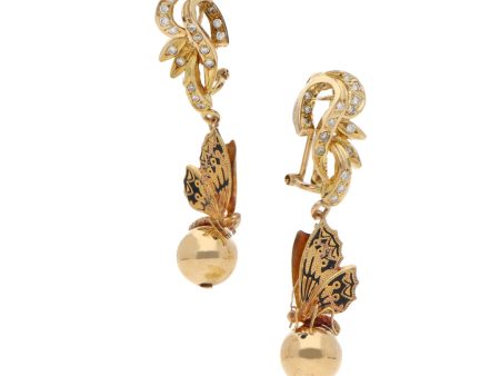 Aretes estilizados con colgantes motivo mariposas con diamantes y esmalte en oro amarillo 14 kilates. Cheap