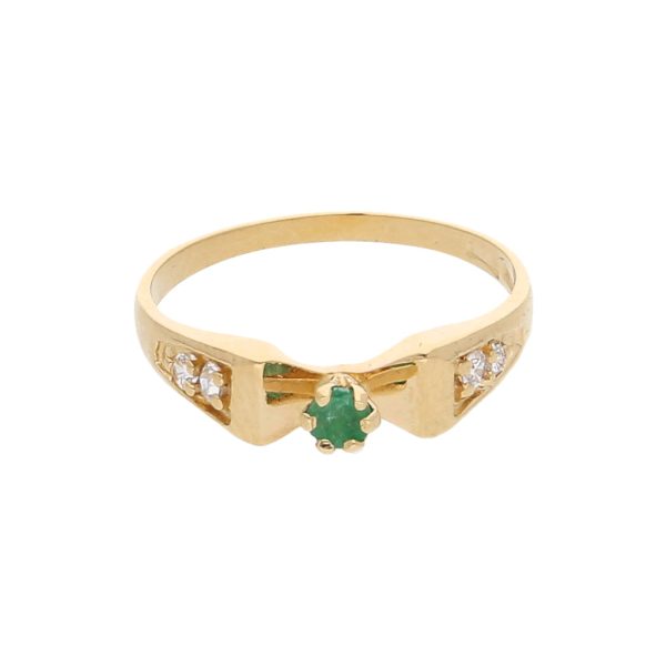 Anillo estilizado con esmeralda y circonias en oro amarillo 14 kilates. For Discount