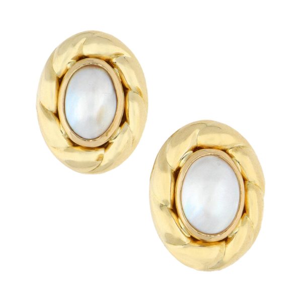 Aretes huecos con perlas en oro dos tonos 18 kilates. Online Hot Sale