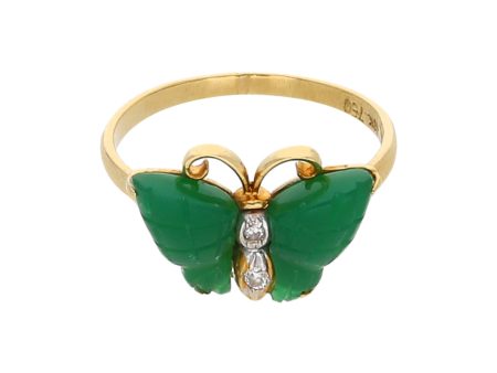 Anillo estilizado motivo mariposa con diamantes y jade en oro amarillo 18 kilates. For Sale