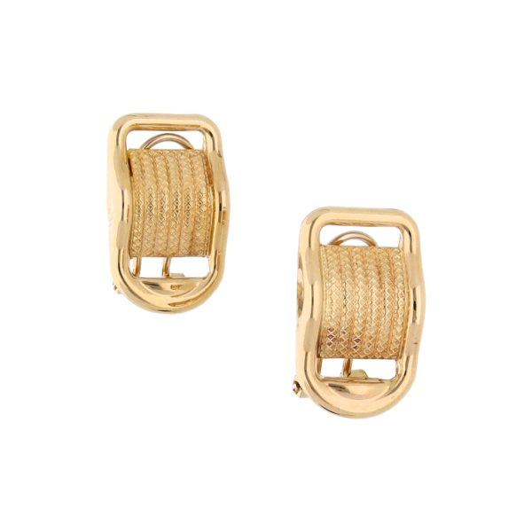 Aretes laminados en oro amarillo 14 kilates. Fashion