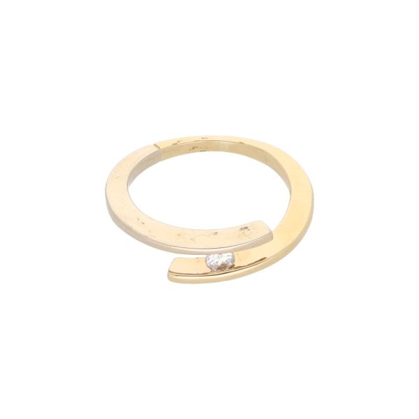 Anillo solitario con circonia en oro dos tonos 14 kilates. Discount